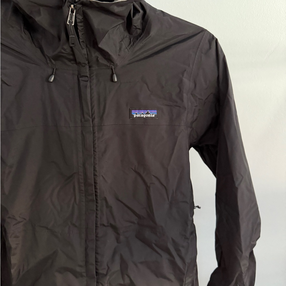 Patagonia Women’s Torrentshell 3L Rain Jacket Style 83807, Black Medium - Picture 2 of 7